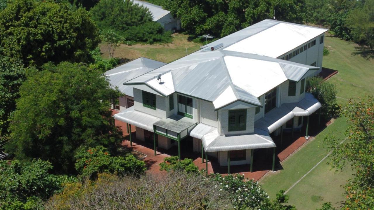 Oceania House Hotel Bantam Village Exteriér fotografie